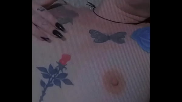 Se tocando gostoso safadinha , com vontade de gozar