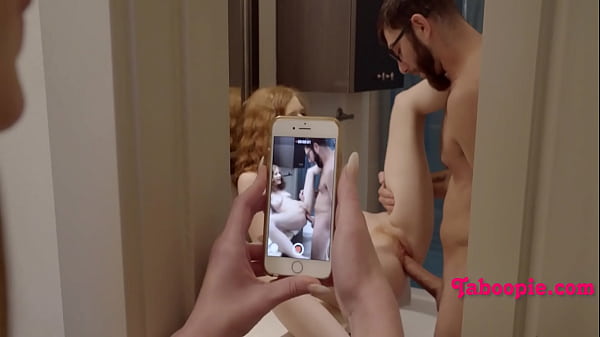 Step Siblings Thirst For Eachother Condescneded By Rest Of The Family 