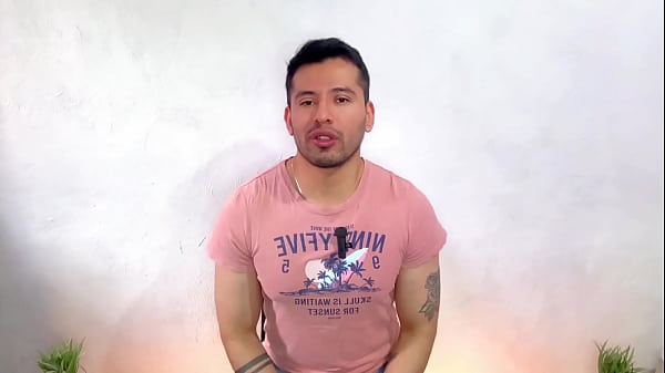 alba&ntilde;il follando con un amigo de su hermano! lo deja lleno de leche 