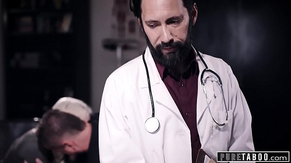 Kenzie Reeves Needs Dr. To Help Impregnate Her