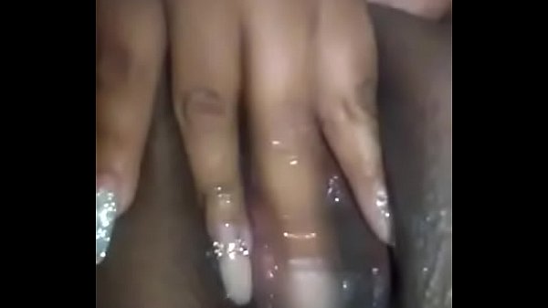 Caliente se moja toda