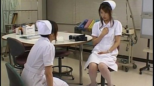 Emiri Aoi nurse loves using vibrator on body