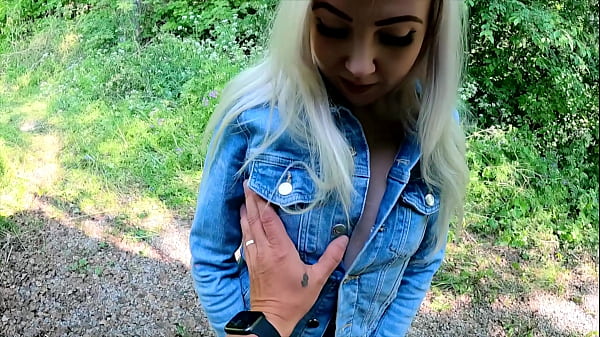 The Neighbor's step Daughter Came to Borrow sugar