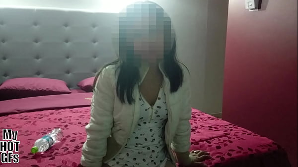 &iexcl;Oh por dios! Casi embarazo a Danitza, le llen&eacute; el co&ntilde;o de lechita