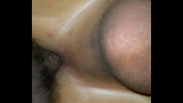 Me vuelve a coger por s&eacute;ptima vez este maduro a pelo estuvo rico le encanta mi culo