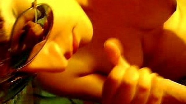 Yo chupando una rica pija  