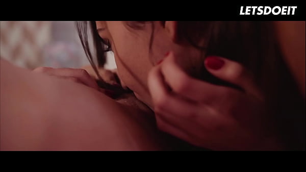 Sexy Babes Aisha & Anya Krey Naughty Lesbian Affair - LETSDOEIT  