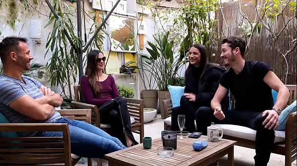 Teaser de la vid&eacute;o 4some o&ugrave; je me suis bien r&eacute;gal&eacute; avec le couple libertin " Tantot frenchie x porn " et AlexRomeroPor...