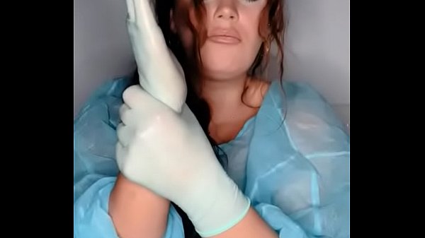 Mature cunt wearing tight Gloves2