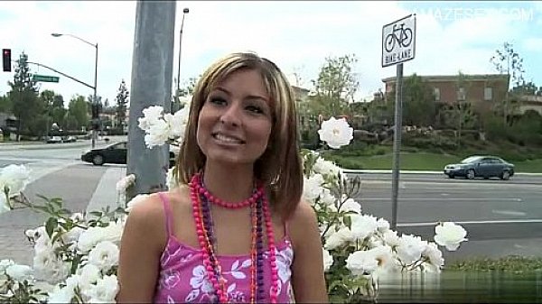 Ragazze italiane ass licking