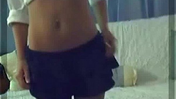 blonde amateur webcam teen masturbating