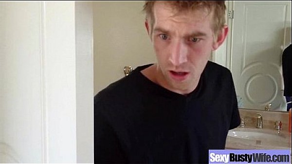 Busty Housewife (phoenix marie) In Hardcore Sex Action Secene movie-27