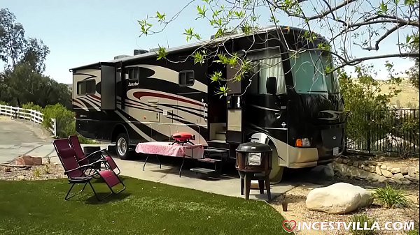 big butt babe fucked by stepdaddy