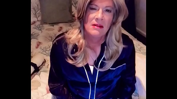 Dakota: Likes Her Cock..