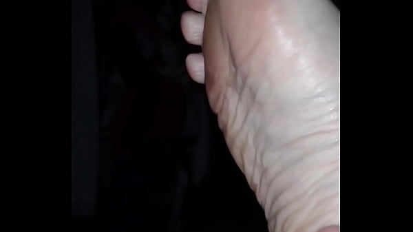 P&eacute;s branquinhos / amador / fetiches / podolatria  