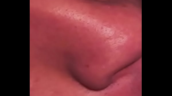 Estudiantes de medicina follan a escondidas