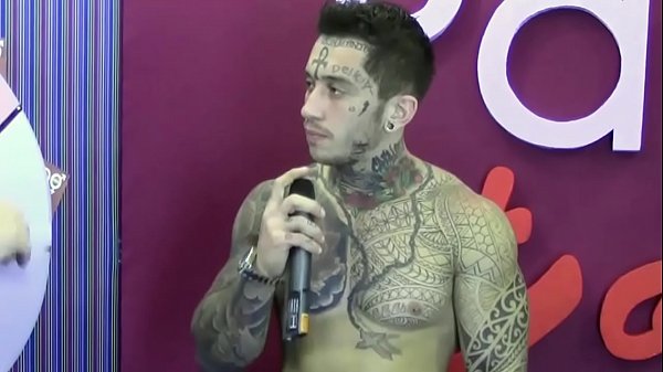 PapoMix confere os fetiches de Andre Ferraz 