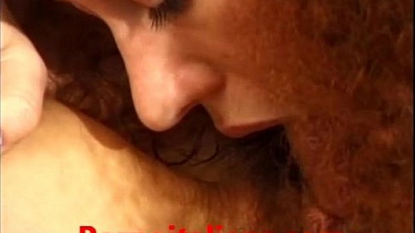 Fighe pelose si leccano in amore lesbo lesbiche in calore - lesbian