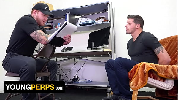 Cute Ginger Jeremiah Cruze Wants Security Guard Ty Roderick's Attention And Gets It - Young Perps