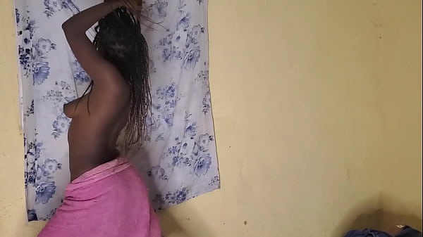 shaved perfect pussy  