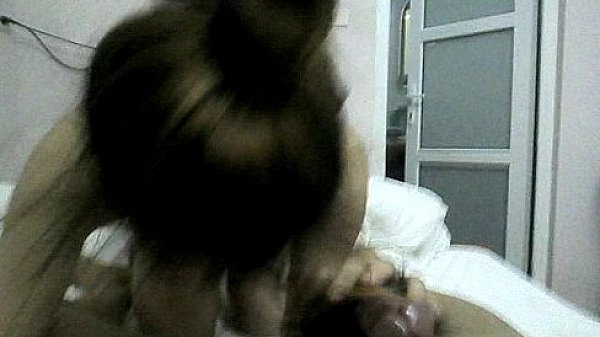 Check em Ly Gi&aacute;p B&aacute;t