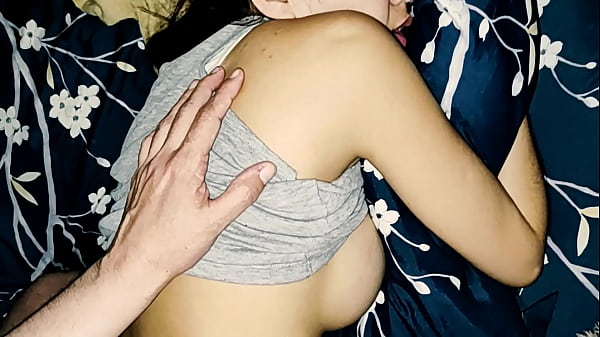 El dia anterior me le insinue  a mi cu&ntilde;ado y le dije que queria ser follada por sorpresa y grabada en la ma&ntilde;ana 