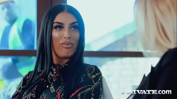 Busty MILF Ava Koxxx Seduces Handyman