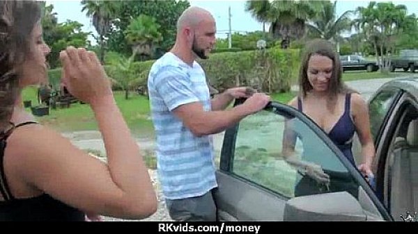 These horny amateurs know that money talks 9