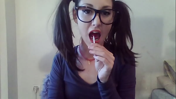 Webcams22.com - Chica Espa&ntilde;ola con webcam porno en directo - Webcams22.com