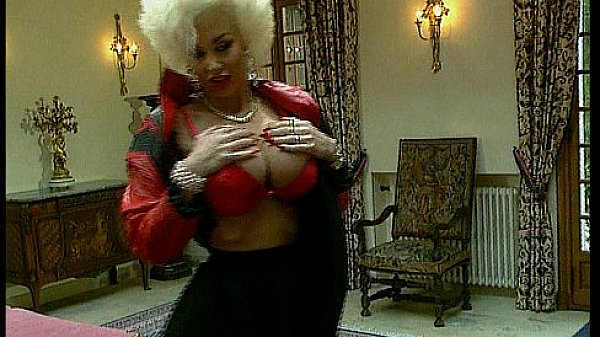 DOLLY BUSTER Dreamland assfuck and doublepenetration