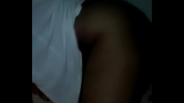 Culona bailando en el sill&oacute;n