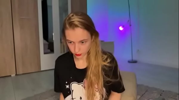 Big tits playing so hot