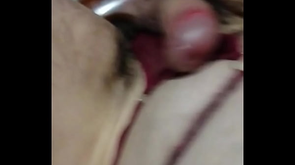 Me gusta ponerme lencer&iacute;a femenina me excita 