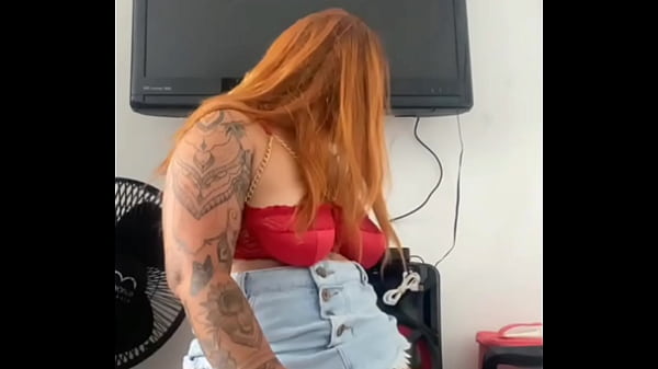 V&iacute;deo Personalizado de Exibi&ccedil;&atilde;o com Sainha