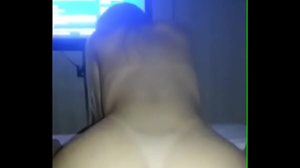 Novinha sentando Gostoso