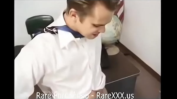 teen gets fucked her cock