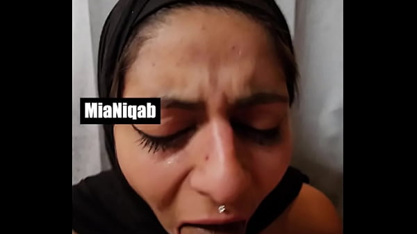 Arab HouseWife Mia Niqab Compilation 7