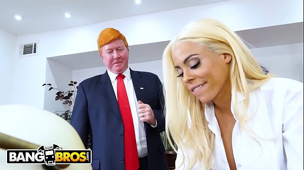 BANGBROS - Luna Star Gets ANAL In The Oval Office While The President Watches