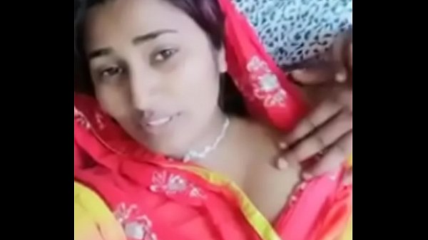 Bhabhi playing with boyfriend