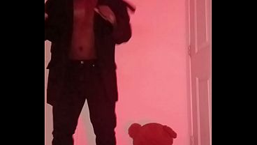 Other things I wanted to show off for free before myself choosing to blog lesser around this time such as a few more dance moves 2  