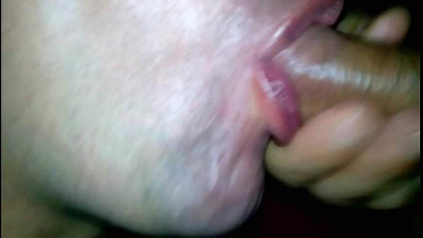 Mamando en el sexshop