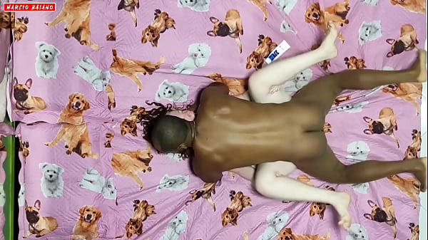 ENRRABANDO UMA BRAQUINHA ALBINA