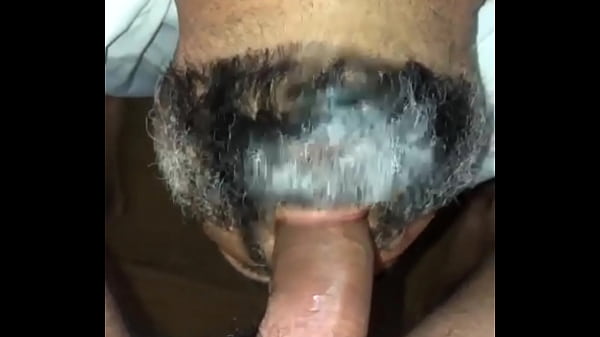 fazendo Garganta profunda 