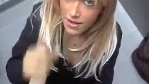 Amateur VideoBlonde Blowjob, Free Amateur Porn Video e0