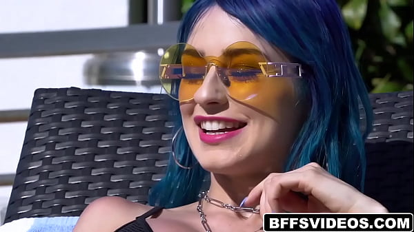 BFFS Emily Willis and Jewels Blu fucked!  