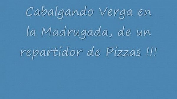 cabalgando la verga del repartidor de pizzas. Fabicross Morena 