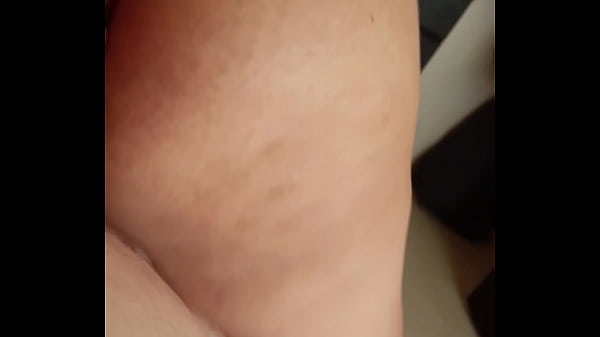 Con mi suegra sin que mi novia se entere  