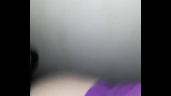 Queria que se lo pusiera y ni lo pense en darle