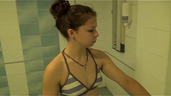 Sexy cutie hot couple porn scenes in the aqua park