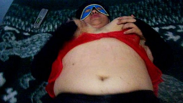 esposita masturbandose